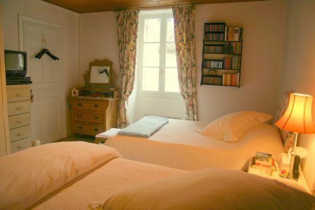 Chambres D'Hotes Chez Carolyn Villefranche-du-Perigord Номер фото